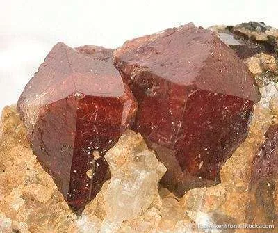 Zircon - image 3