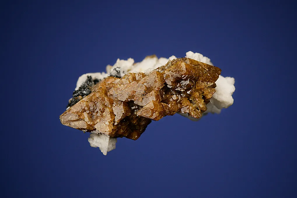 Zircon - image 3
