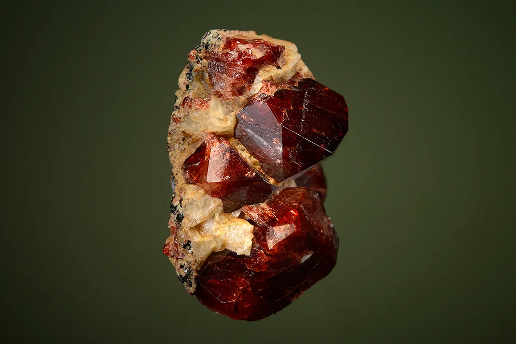 Zircon - image 3