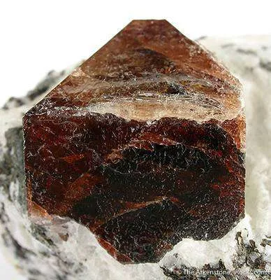 Zircon - image 3