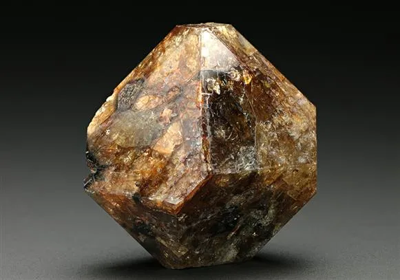 Zircon - image 1