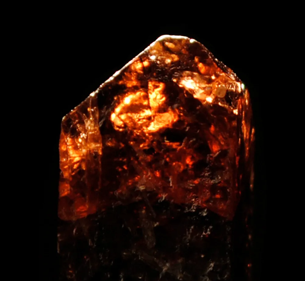 Zircon - image 3