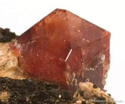 Zircon - image 4