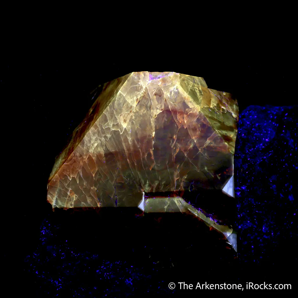 Zircon - image 4