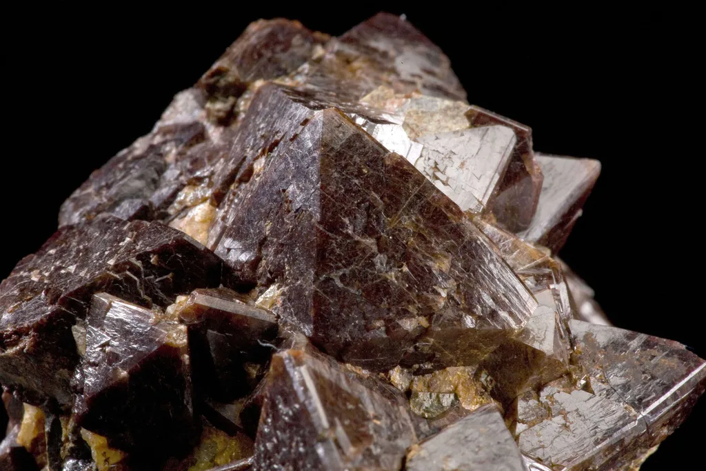 Zircon - image 3