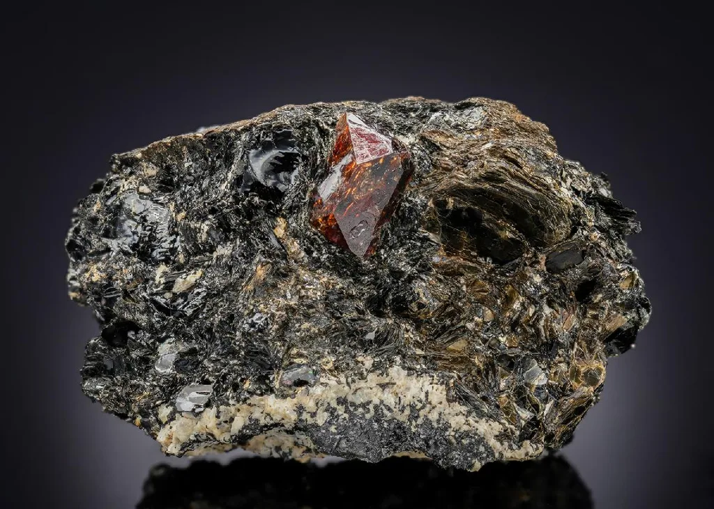 Zircon image