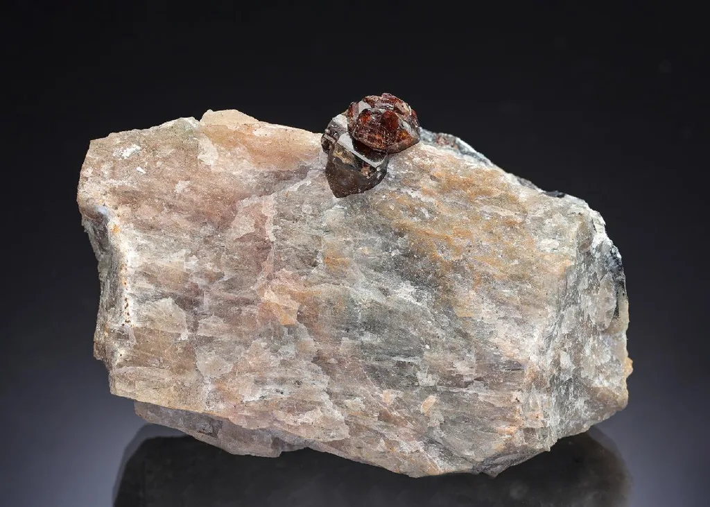 Zircon image