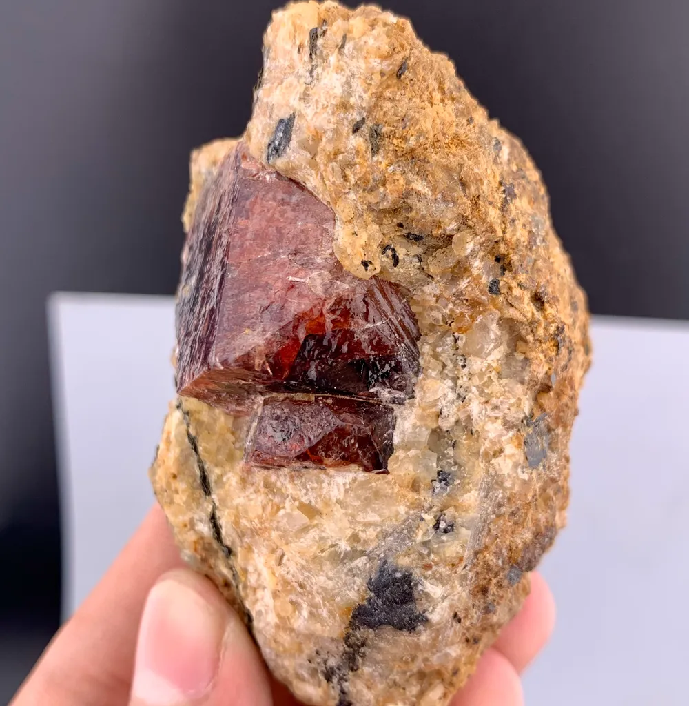 Zircon from Pakistan - image 9