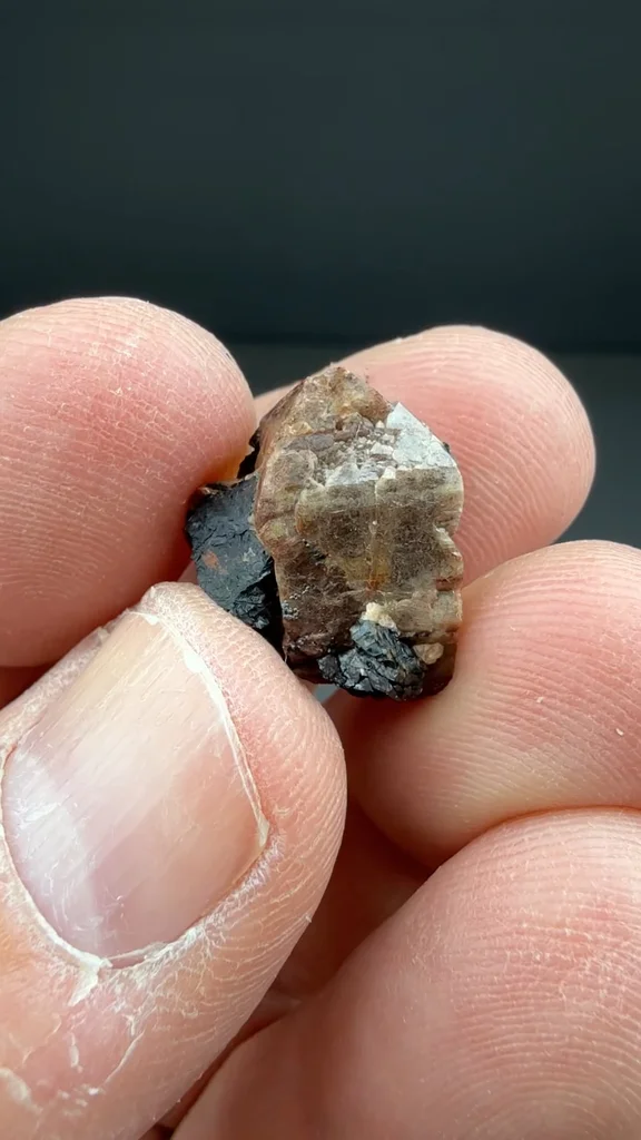 Zircon from Québec, Canada - image 2