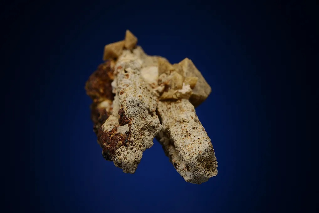 Zircon on Albite after Aegirine - image 6
