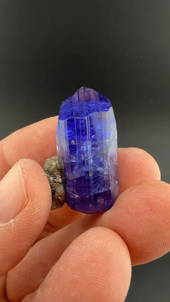 Zoisite image