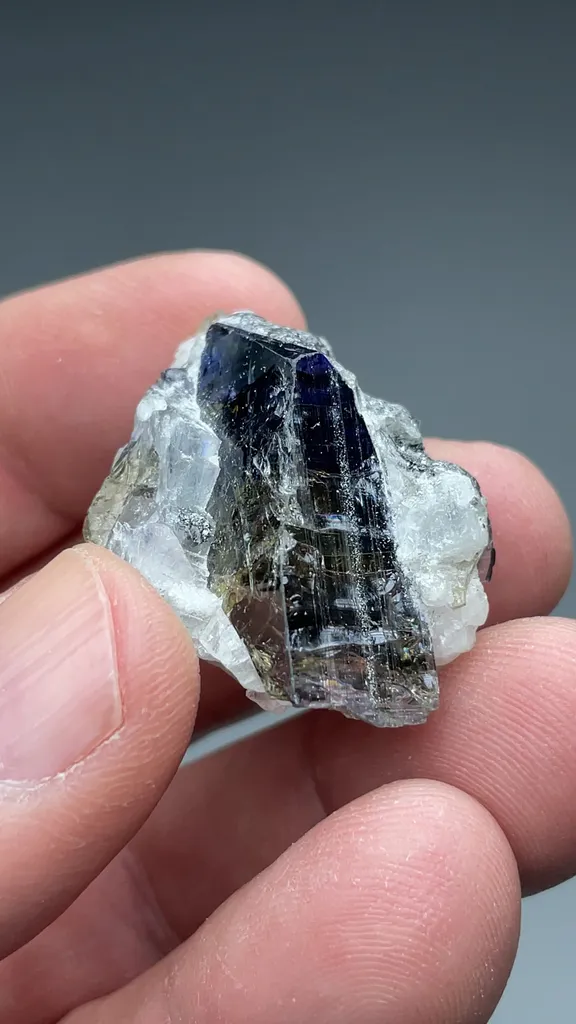 Zoisite - image 2