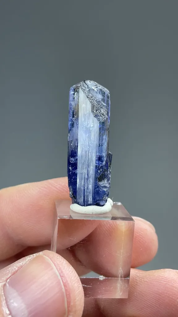 Zoisite - image 2