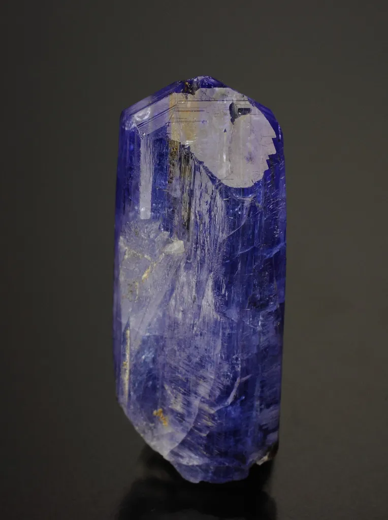 Zoisite from Tanzania, Manyara Region, Merelani Hills image