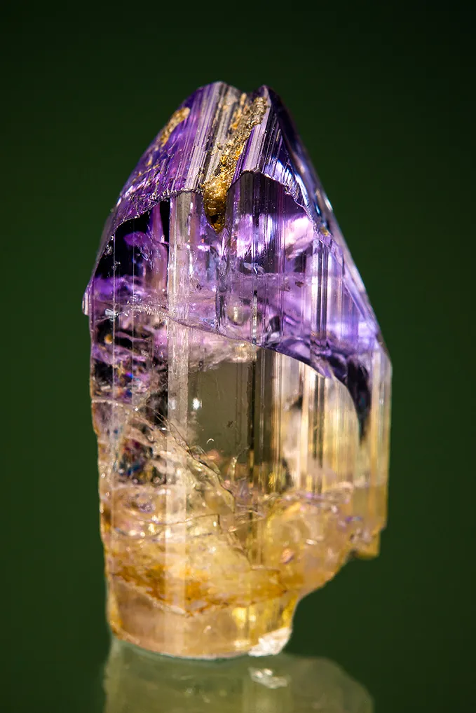 Zoisite var. Tanzanite image