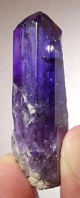 Zoisite (Var: Tanzanite) - image 3