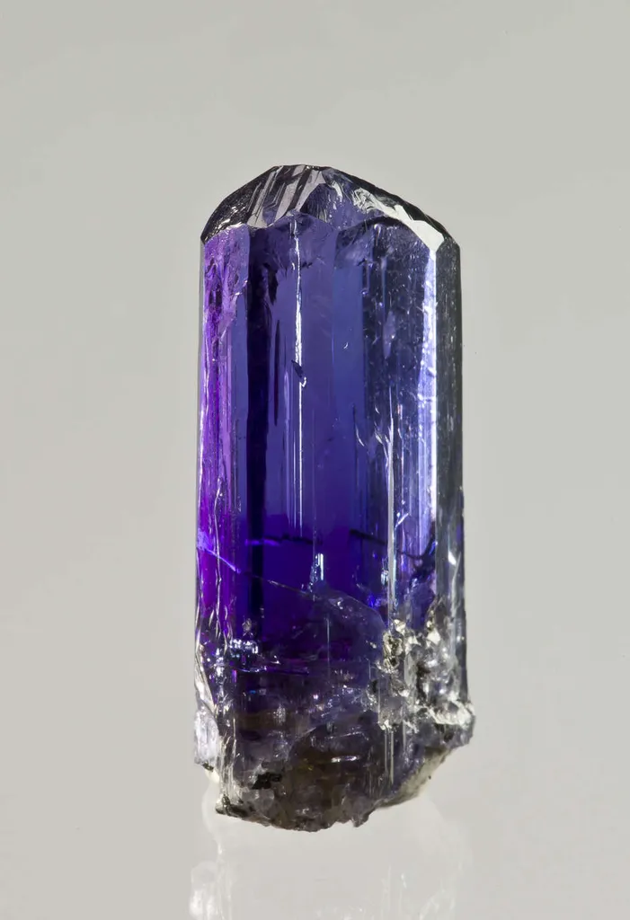 Zoisite Var. Tanzanite - image 2