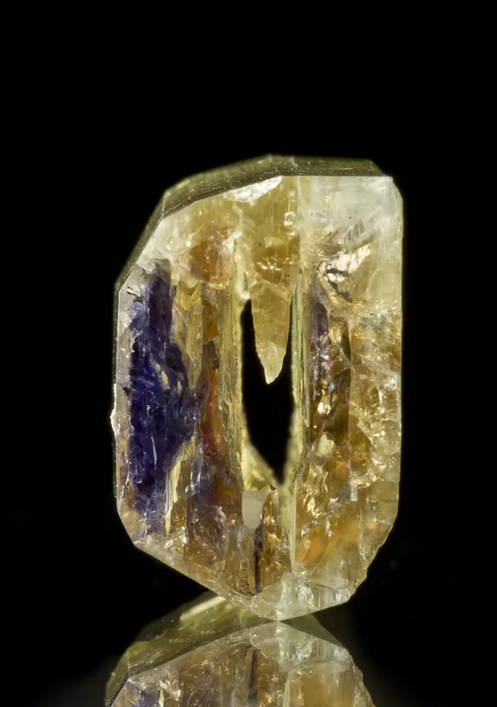 Zoisite Var. Tanzanite - image 3
