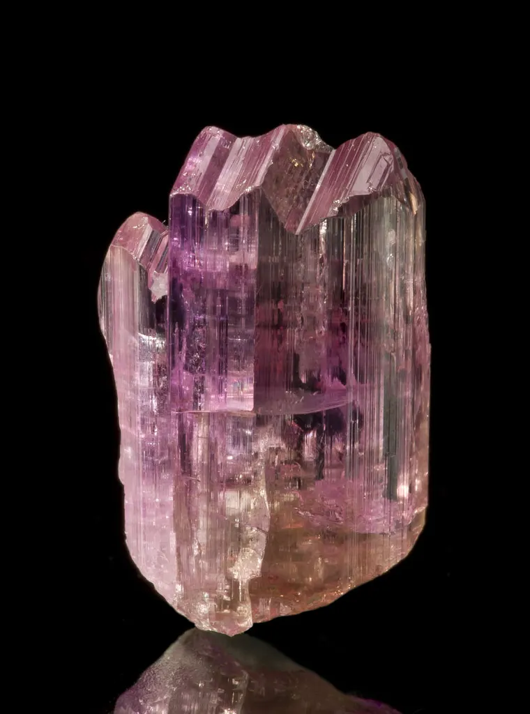 Zoisite Var. Tanzanite image