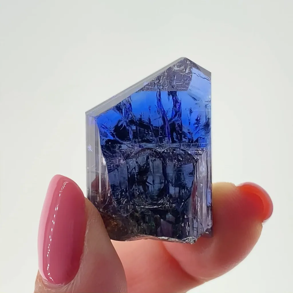 Zoisite var. Tanzanite - image 2