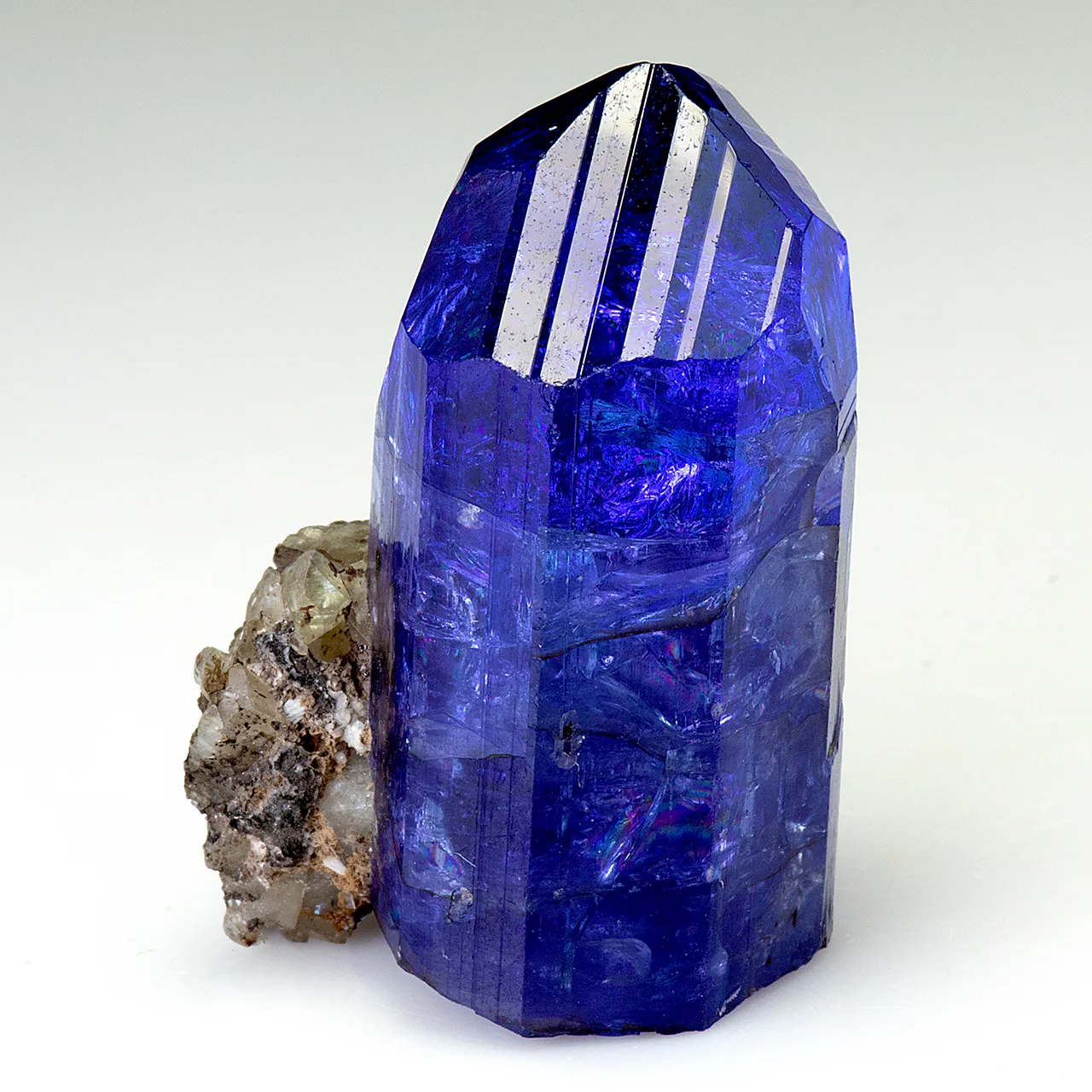 Zoisite-var.-Tanzanite - image 1