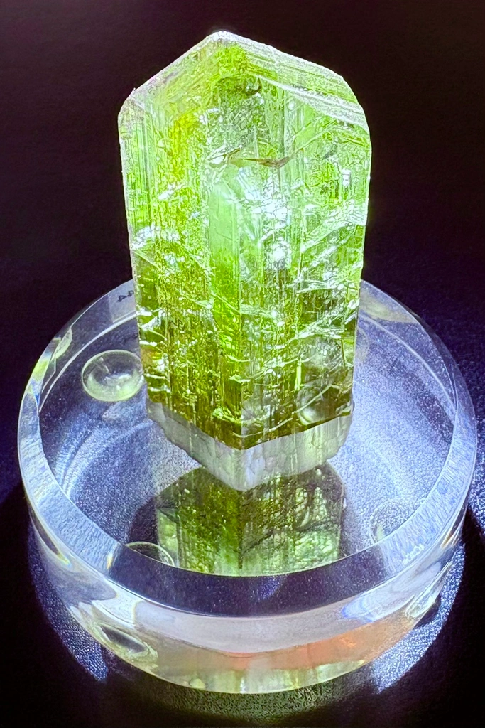 Zoisite, Yellow (Var: Tanzanite), 160 carats image