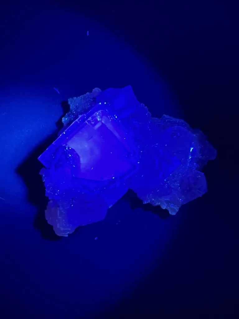 Zoned Fluorite with Quartz from China, Yaogangxian Mine - 10111 - image 6
