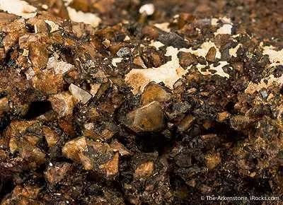 Zunyite - image 3