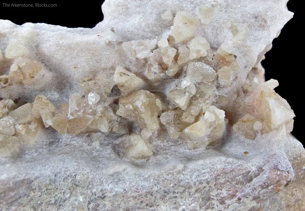 Zunyite - image 4